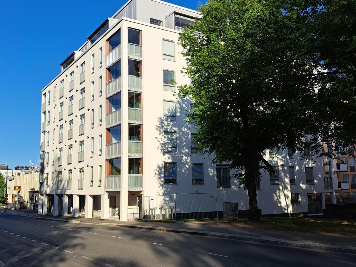 Ydinkeskustassa Saunallinen Huoneisto Kahdessa Tasossa Куопио Экстерьер фото